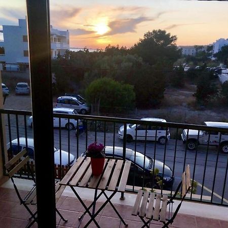 Apartamento La Mundial Formentera Es Pujols Exterior foto