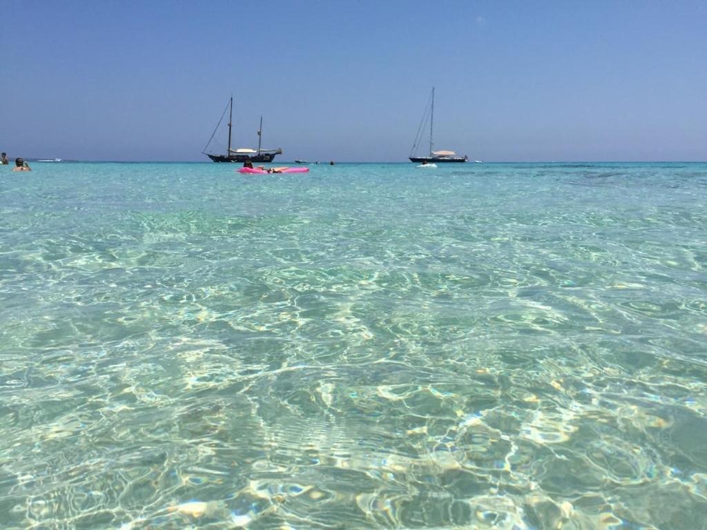 Apartamento La Mundial Formentera Es Pujols Exterior foto